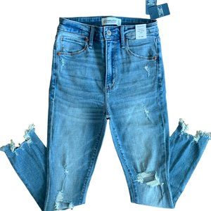 NEW Abercrombie & Fitch High-Rise Super Skinny Ankle Jeans